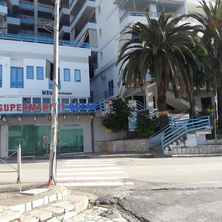 Meni'S Family Apartament Sarandë Buitenkant foto