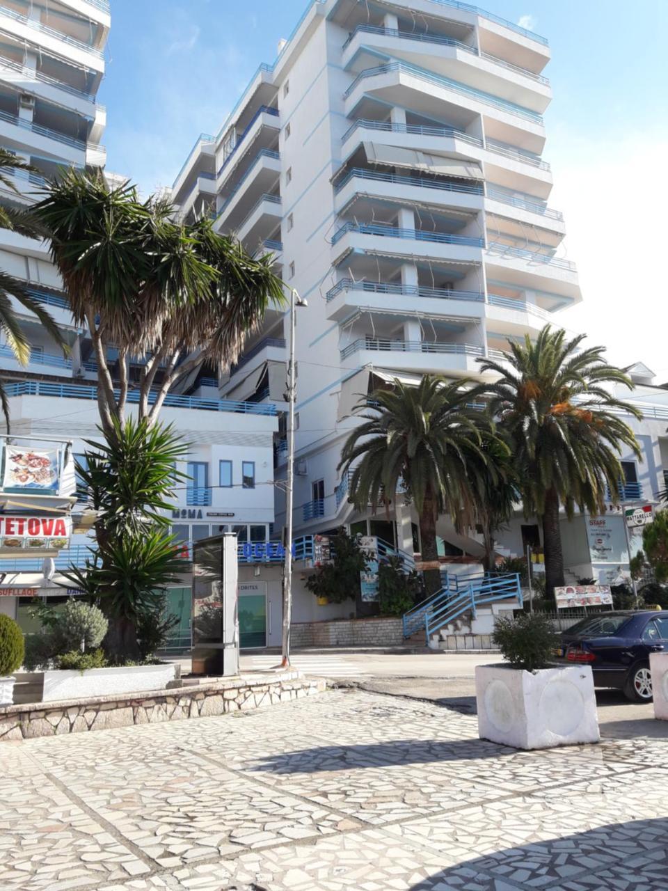 Meni'S Family Apartament Sarandë Buitenkant foto